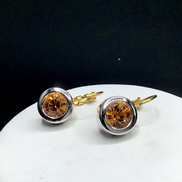 🌺New! Vintage Joan Rivers Earrings - Picture 6 of 13